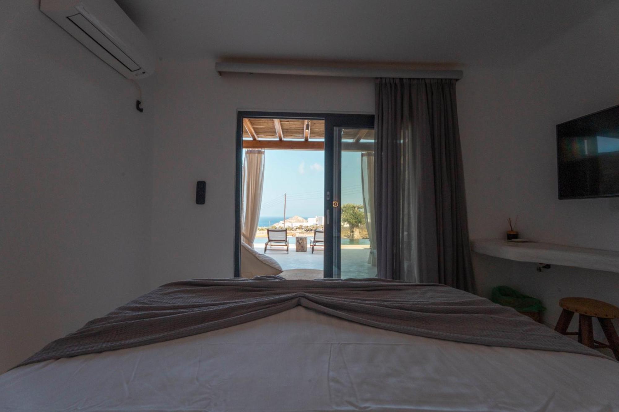 M-Vibes Mykonos Suites Kalafatis Exterior photo
