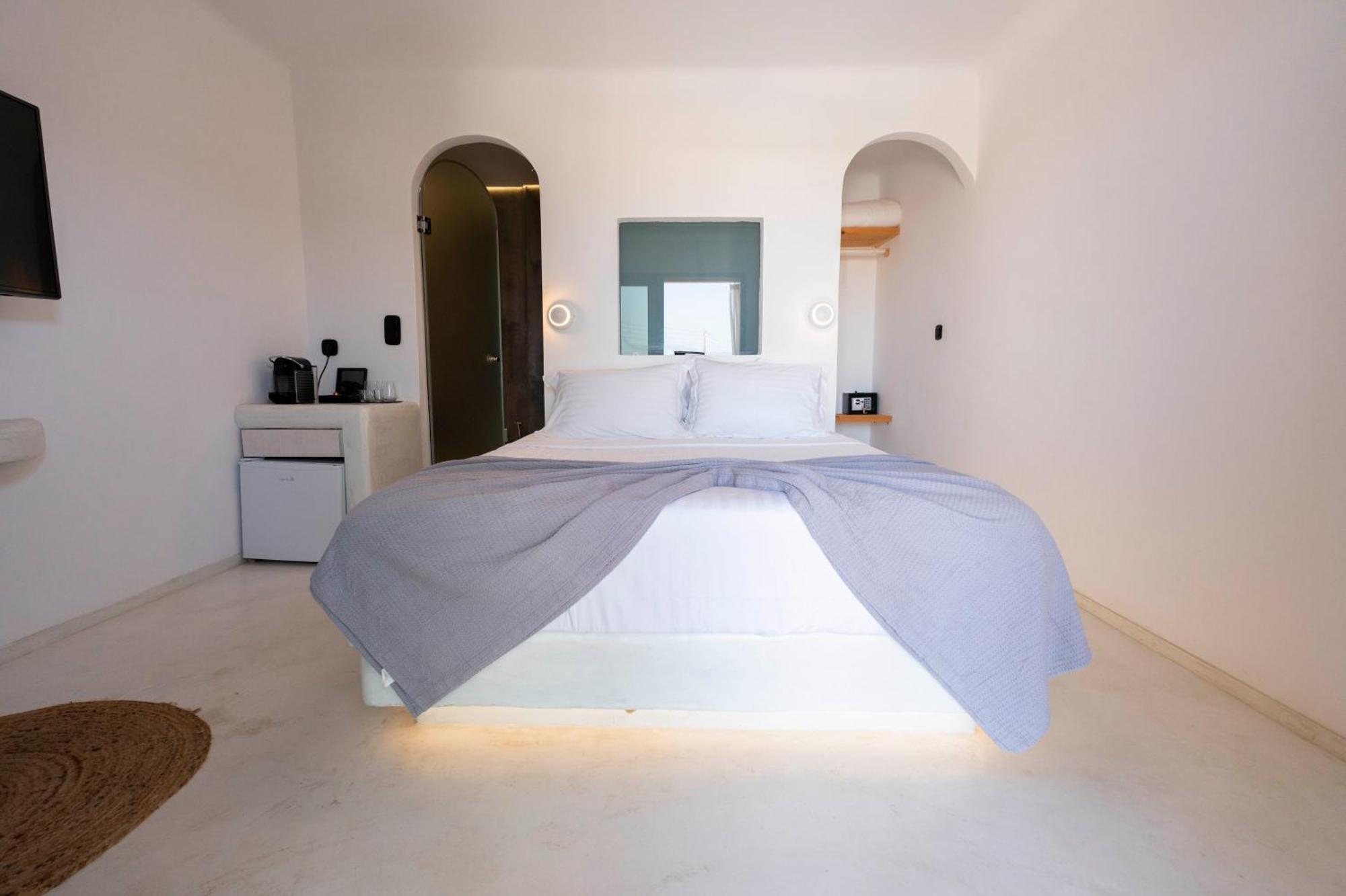 M-Vibes Mykonos Suites Kalafatis Exterior photo
