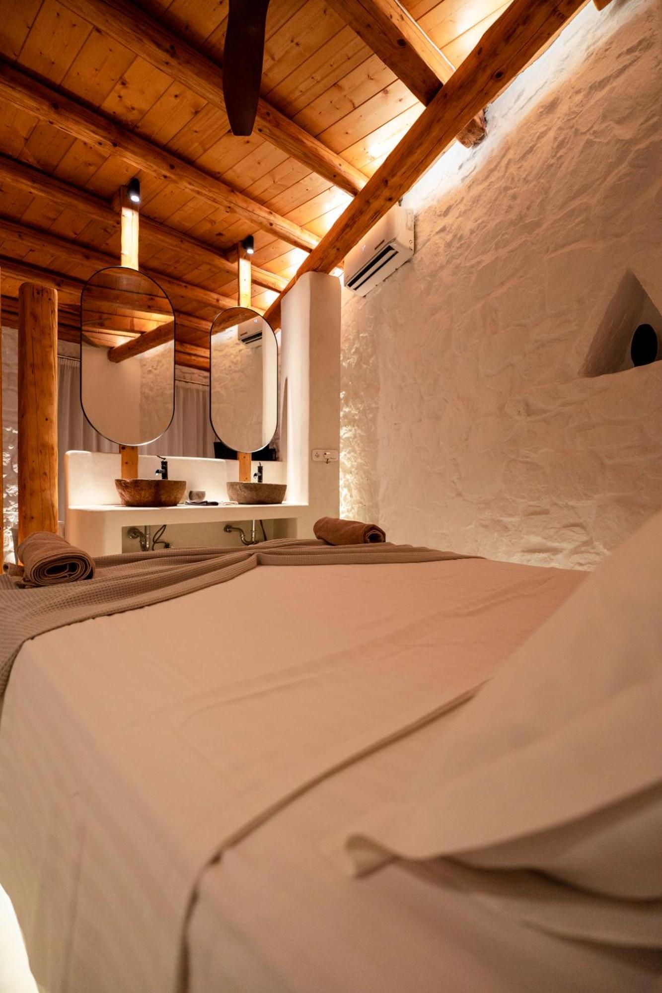 M-Vibes Mykonos Suites Kalafatis Exterior photo